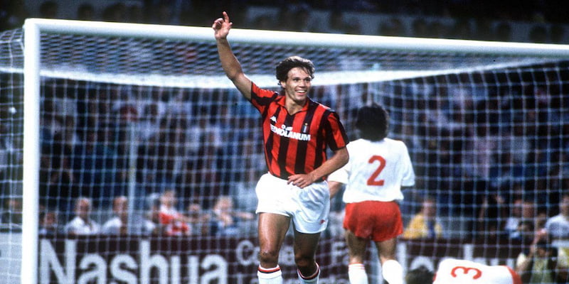 Van Basten đã có sự nghiệp đỉnh cao khi thi đấu tại AC Milan